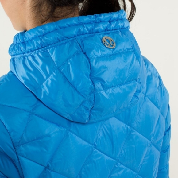 Lululemon Fluffin' Awesome Down Jacket In Cornflower Size 6 - Picture 4 of 10